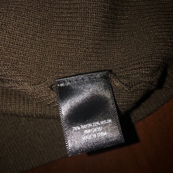 Worthington Olive Green Woven Top - Size Large - Picture 4 of 5